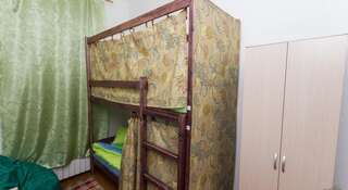 Гостиница EveRest hostel Санкт-Петербург Бюджетный двухместный номер с 2 отдельными кроватями-1